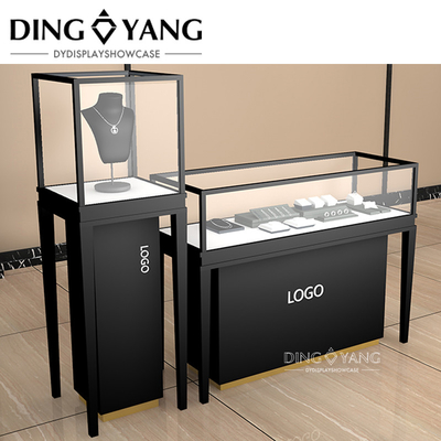 Màn hình hiển thị đồ trang sức sang trọng màu đen tiêu chuẩn với đèn tiêu thụ năng lượng thấp
